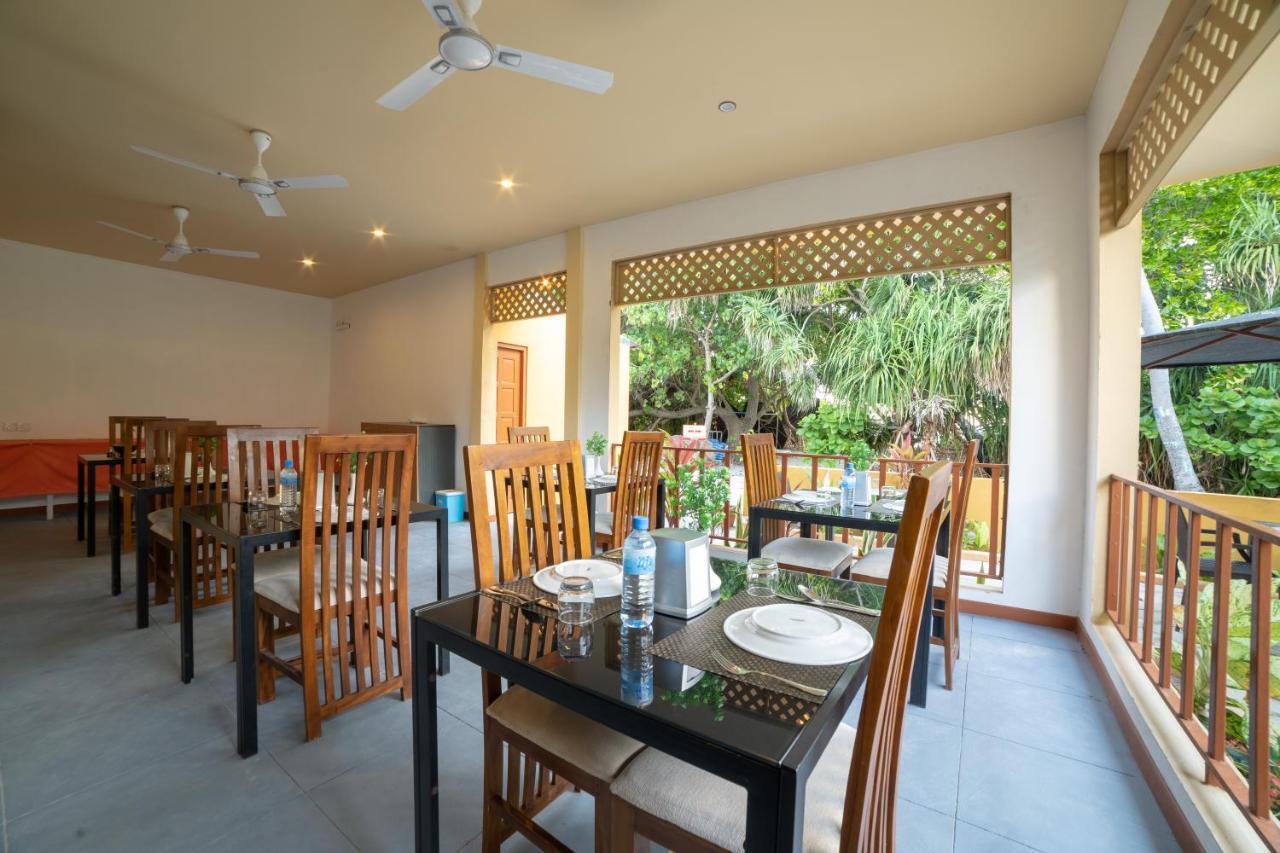 Nala Veli Beach & Spa Ukulhas Buitenkant foto